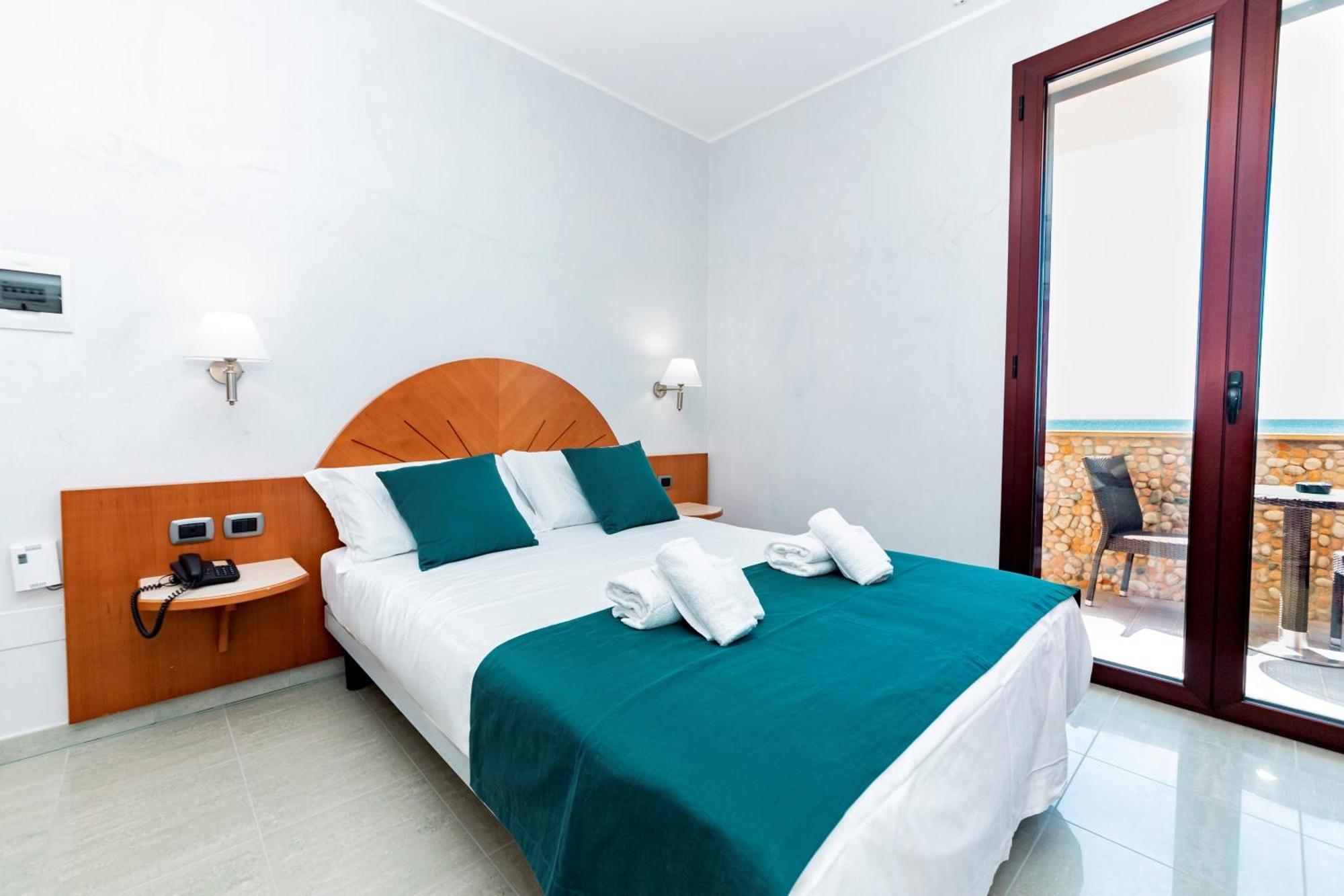 Hotel Alba Torre Lapillo Kültér fotó