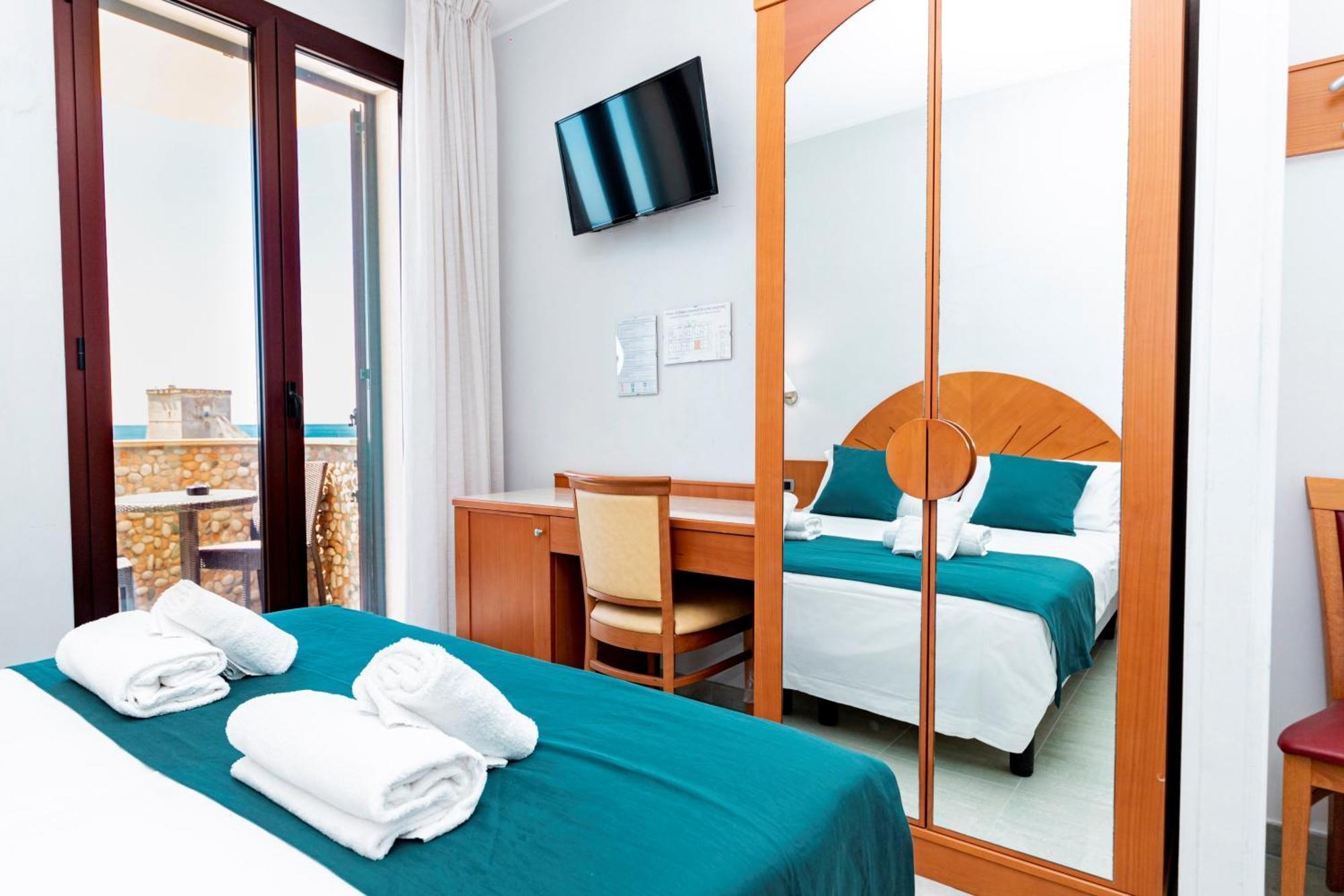 Hotel Alba Torre Lapillo Kültér fotó
