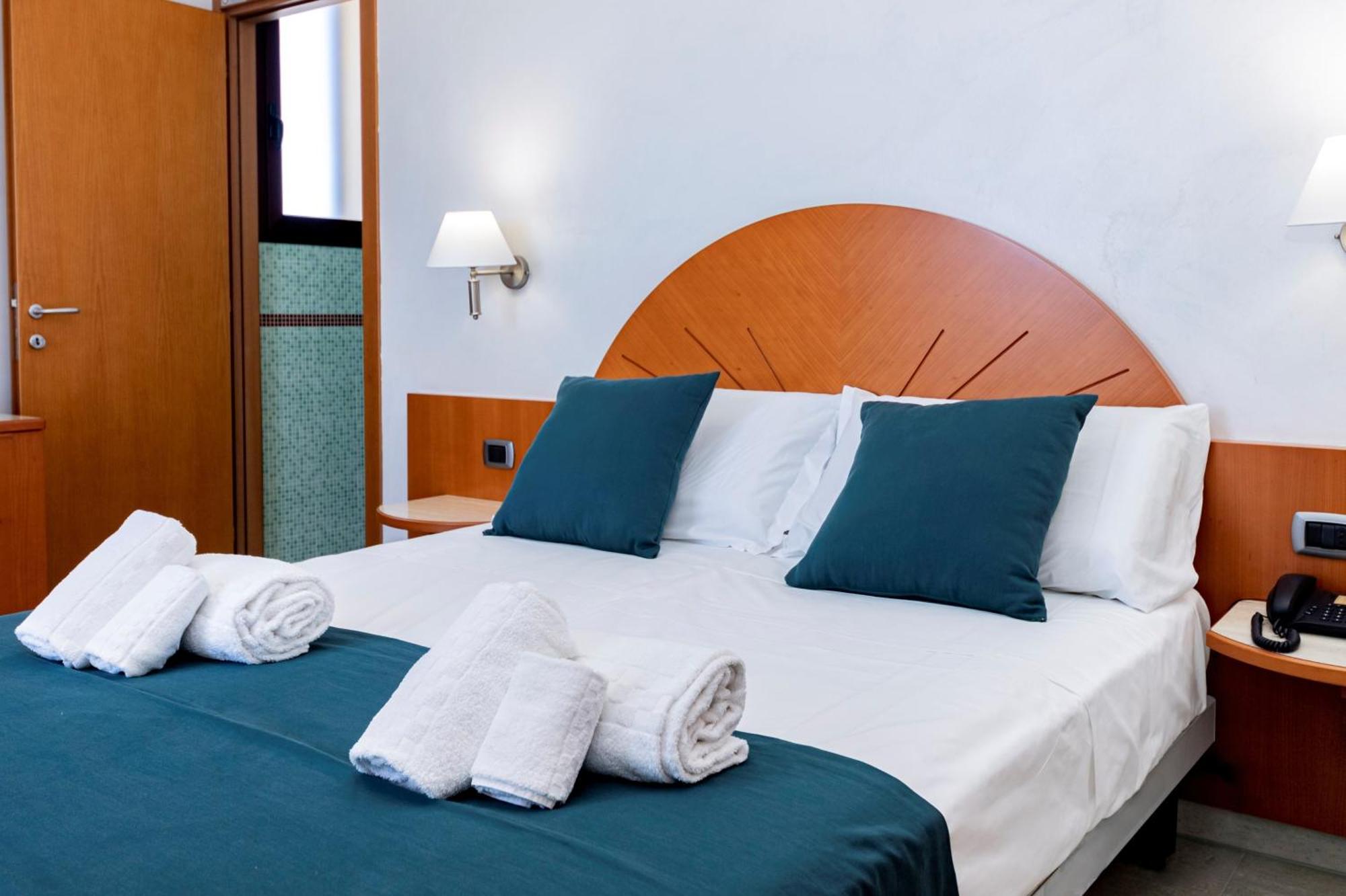 Hotel Alba Torre Lapillo Kültér fotó