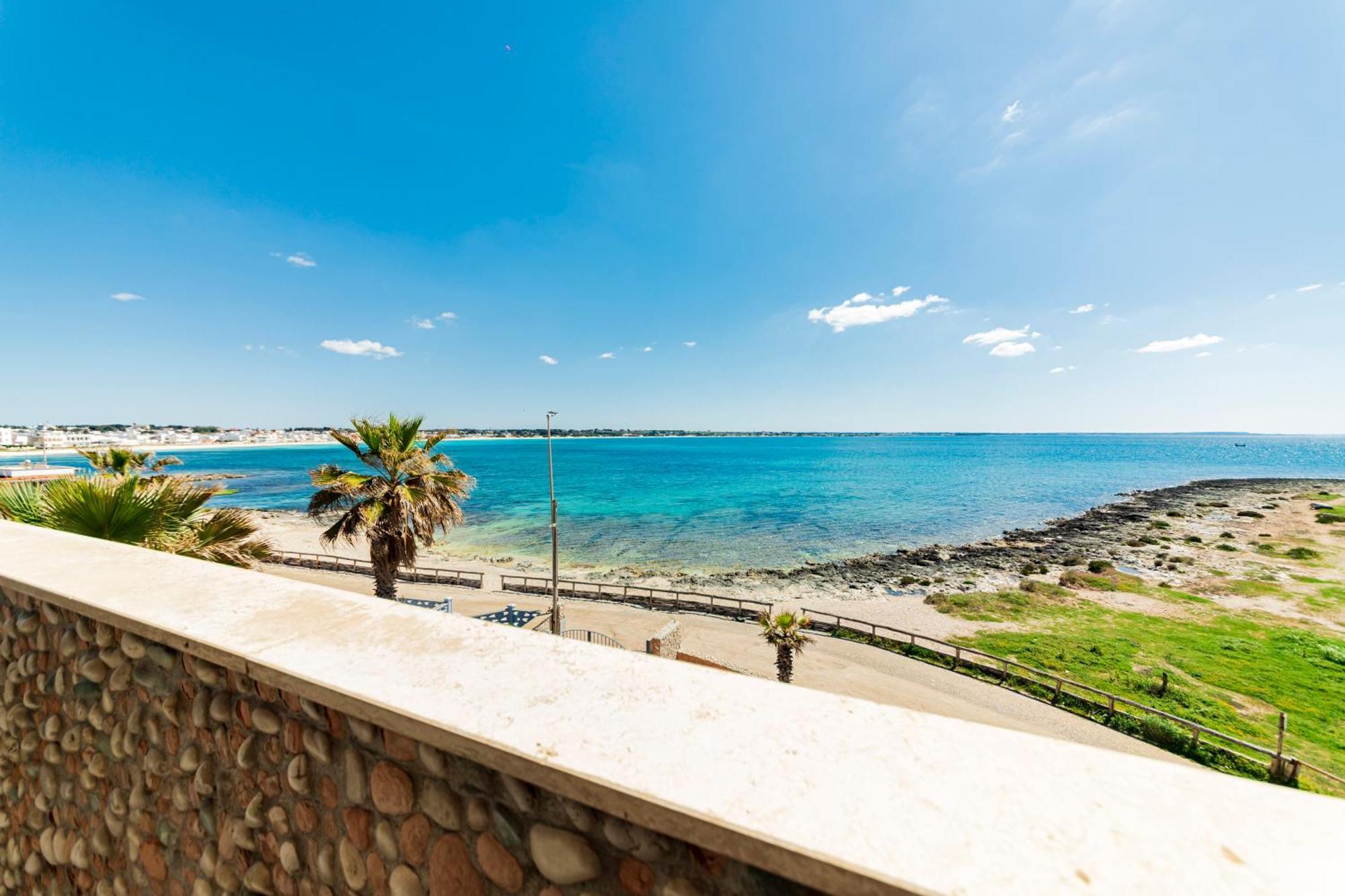 Hotel Alba Torre Lapillo Kültér fotó