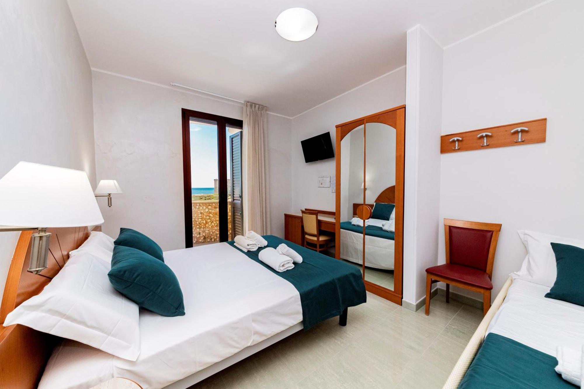 Hotel Alba Torre Lapillo Kültér fotó