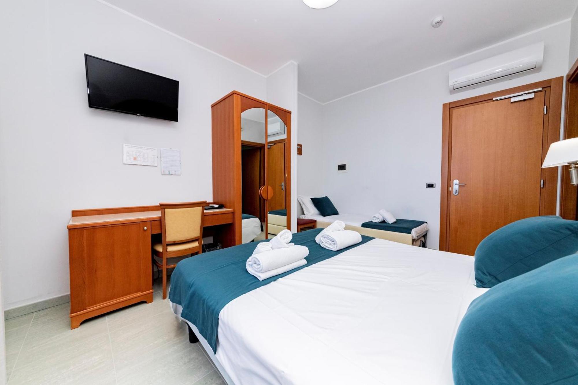 Hotel Alba Torre Lapillo Kültér fotó